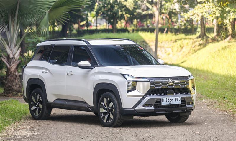 Đại lý Mitsubishi bắt đầu nhận cọc mẫu xe Destinator